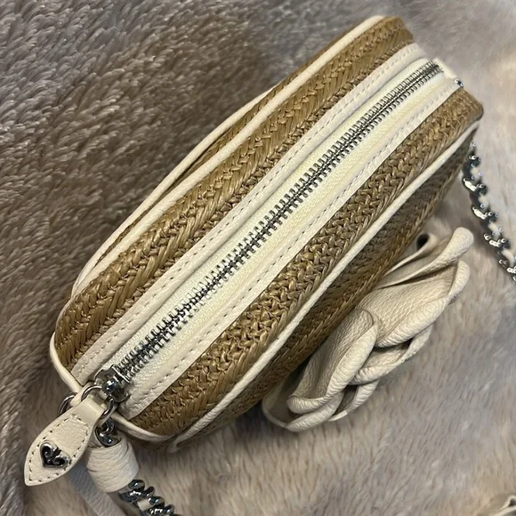 BRIGHTON Rosie Straw Camera Bag - Picture 8 of 17